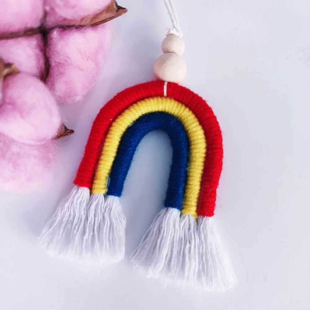 Ins Nordic Boho Wall Decoratio Mini Rainbow Pendant Pendant Macrame Room Decor Children's Room Bedroom Home Accessories Ornament
Ins Nordic Boho Wall Decoratio Mini Rainbow Pendant Pendant Macrame Room Decor Children's Room Bedroom Home Accessories Ornament