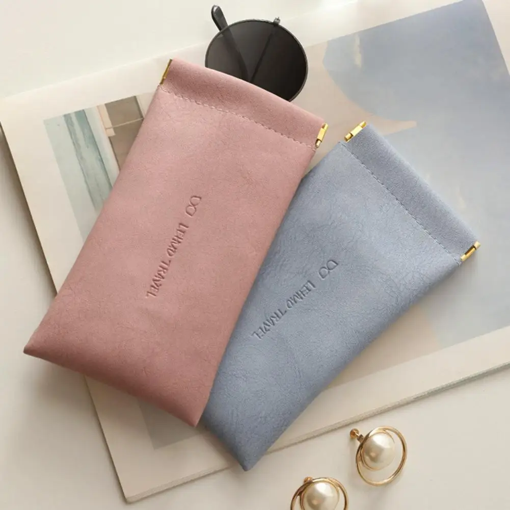 Storage Pouch Automatic Closing Large Capacity Built-in Fluff Storing Faux Leather Glasses Bag Preventing Scratches Portable
Storage Pouch Automatic Closing Large Capacity Built-in Fluff Storing Faux Leather Glasses Bag Preventing Scratches Portable