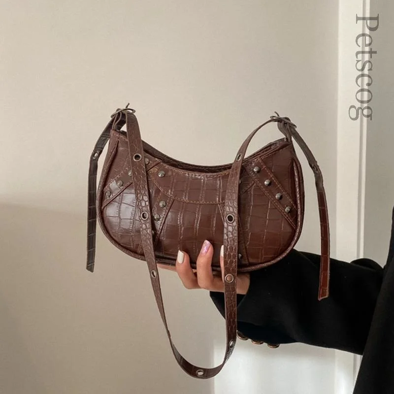 Simple Design Women Rivet Hobo Shoulder Bags Ladies Vintage Leather Clutch Purse Handbag Fashion Female Underarm Bag 2023
Simple Design Women Rivet Hobo Shoulder Bags Ladies Vintage Leather Clutch Purse Handbag Fashion Female Underarm Bag 2023