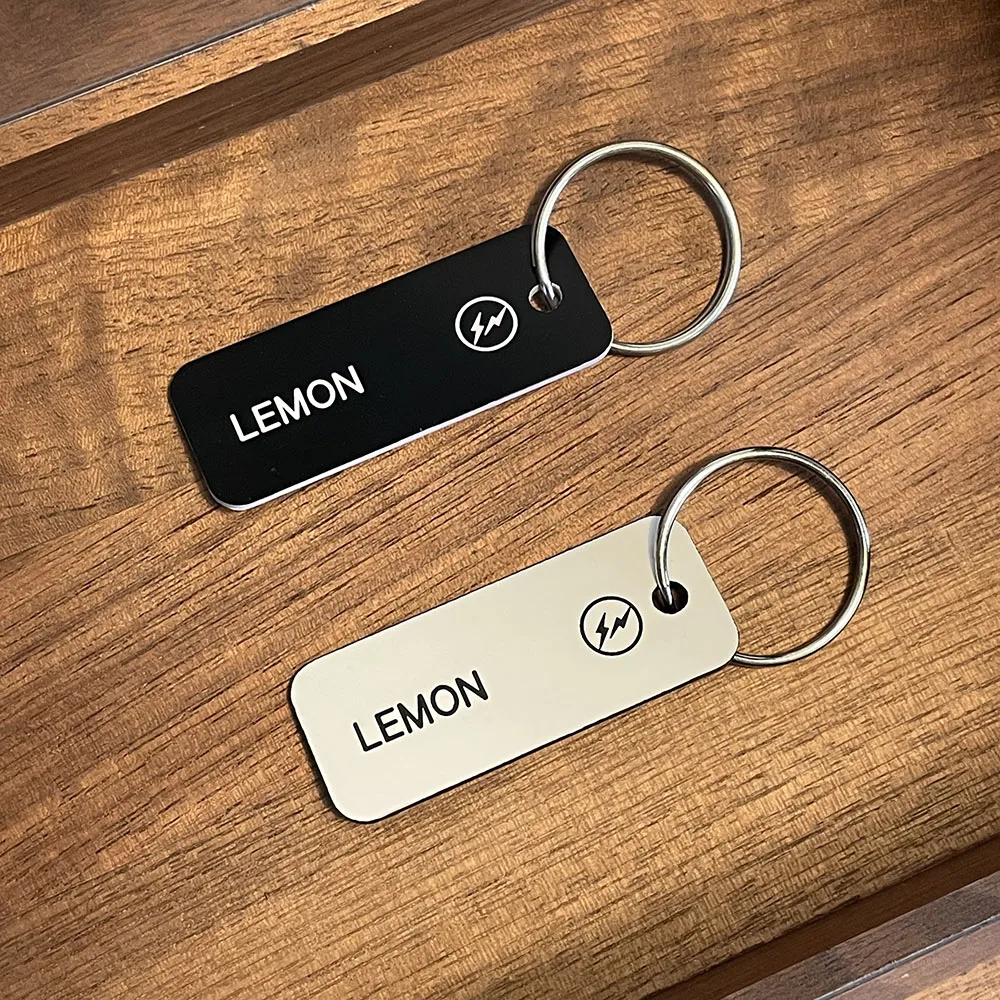 Hiroshi Fujiwara car locomotive keychain pendant men's and women's key chain shoulder bag accessories gift
Hiroshi Fujiwara car locomotive keychain pendant men's and women's key chain shoulder bag accessories gift