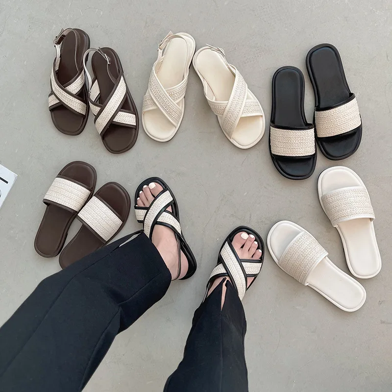 Новинка лета 2022, женские модные тапочки, дизайнерская Повседневная Популярная простая обувь
Новинка лета 2022, женские модные тапочки, дизайнерская Повседневная Популярная простая обувь