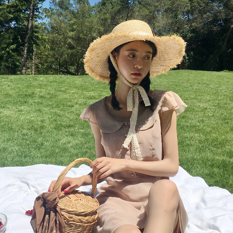 Summer travel big eave hand woven straw hat sun shading sweet lace seaside sun visor children
Summer travel big eave hand woven straw hat sun shading sweet lace seaside sun visor children