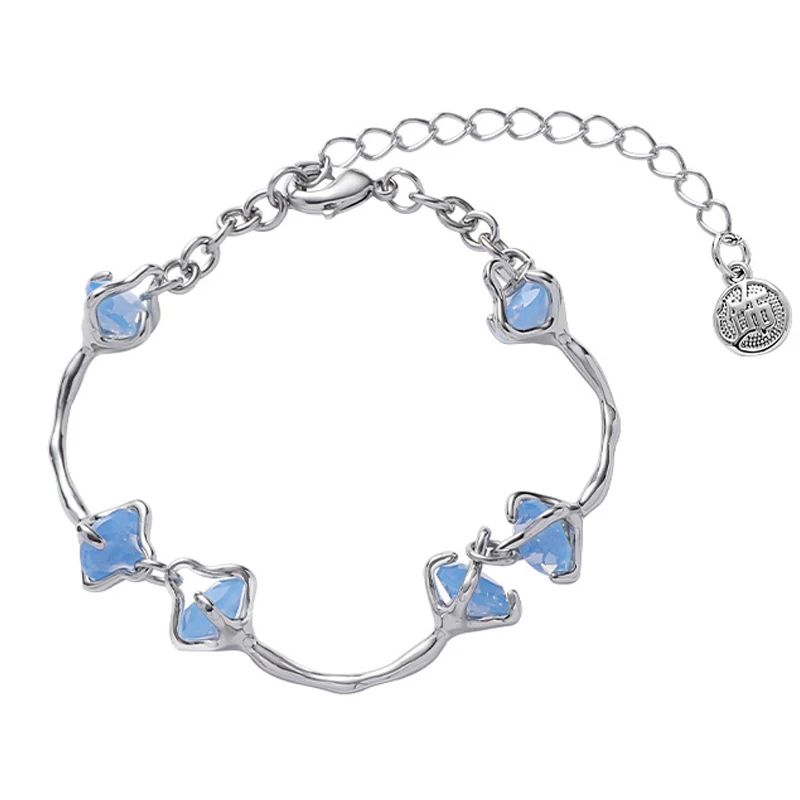 Eetit Exquisite Blue Glass Silver Color Chain Wrist Bracelet Bangle for Women Geometric Zinc Alloy Fashion Jewelry Party Gift
Eetit Exquisite Blue Glass Silver Color Chain Wrist Bracelet Bangle for Women Geometric Zinc Alloy Fashion Jewelry Party Gift