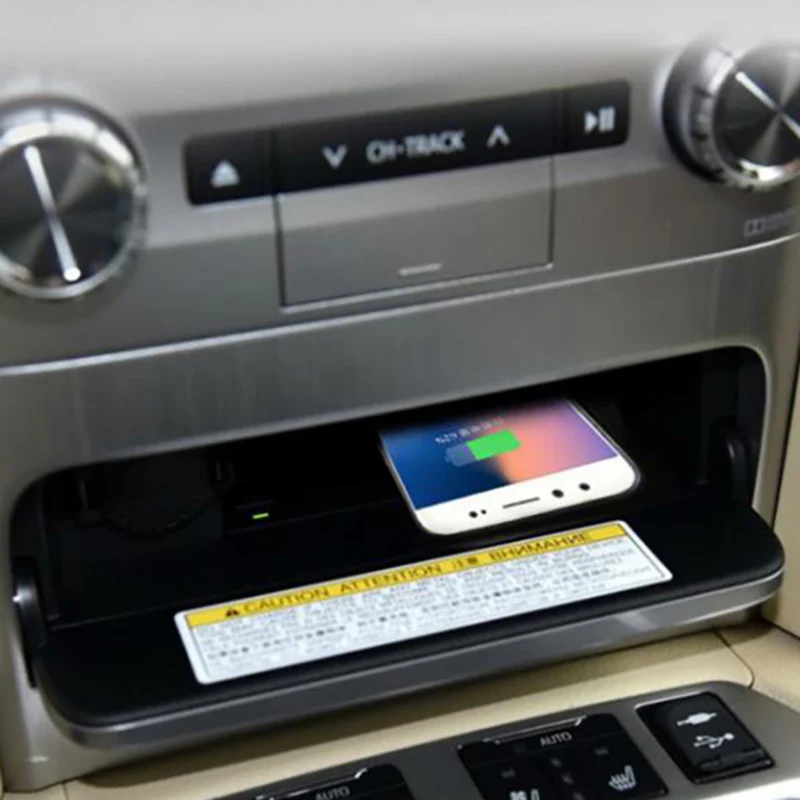 Car wireless charging QI phone charger 15w fast charger charging panel pad for Toyota Land Cruiser 2016 2017 2018 2019 2020
Car wireless charging QI phone charger 15w fast charger charging panel pad for Toyota Land Cruiser 2016 2017 2018 2019 2020