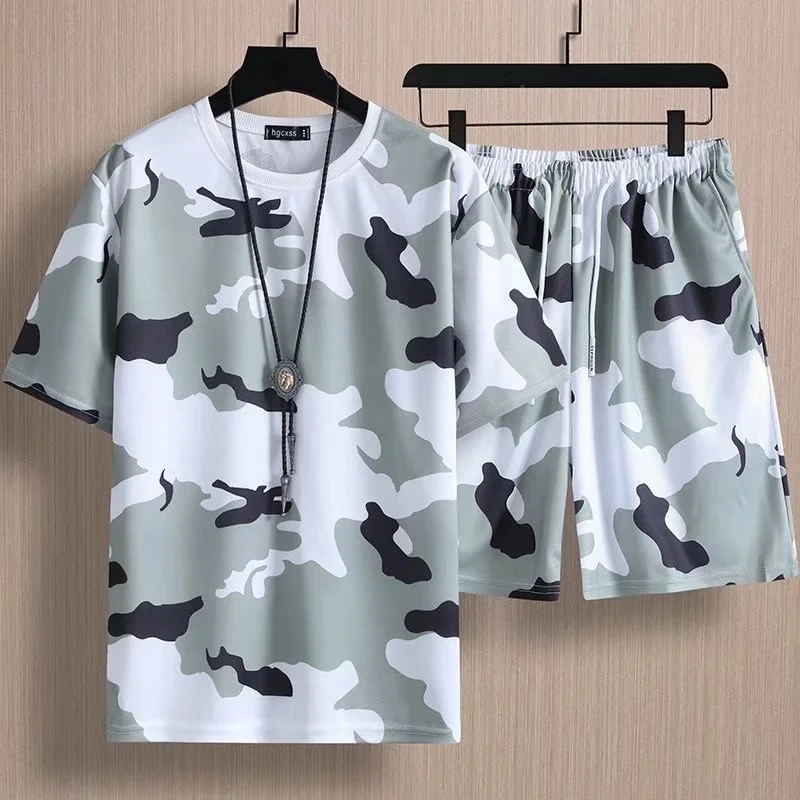 New Fashion Men's Summer Loose Sport Suit Boys Outdoor Running Quick Drying Two Piece Set Male Casual Set
New Fashion Men's Summer Loose Sport Suit Boys Outdoor Running Quick Drying Two Piece Set Male Casual Set