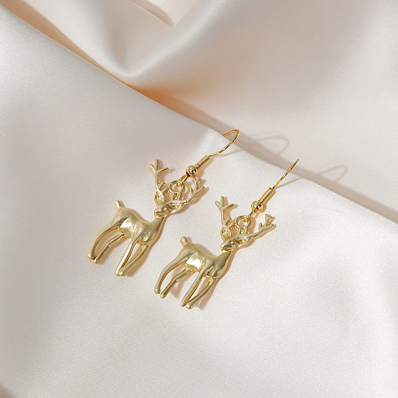 Christmas new gold fawn earrings personality ear buckles retro stud metal gold texture creative design ear hook women
Christmas new gold fawn earrings personality ear buckles retro stud metal gold texture creative design ear hook women