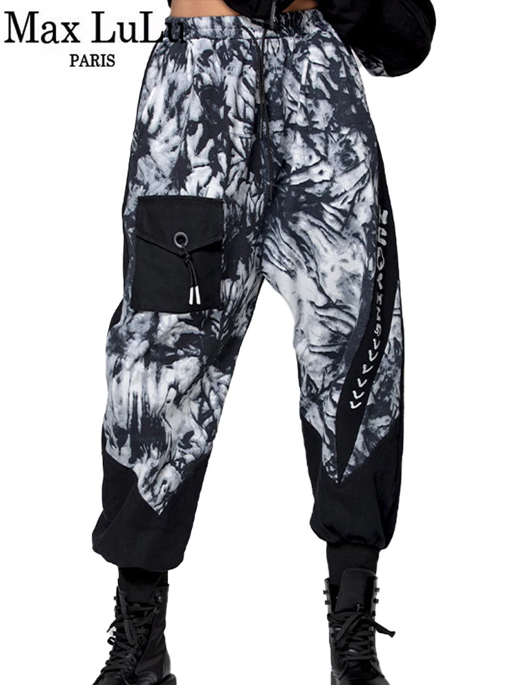Max LuLu 2022 Spring Punk Gothic Loose Casual Pantalons European Style Women Patchwork Letter Design Pants Street Harem Trousers
Max LuLu 2022 Spring Punk Gothic Loose Casual Pantalons European Style Women Patchwork Letter Design Pants Street Harem Trousers
