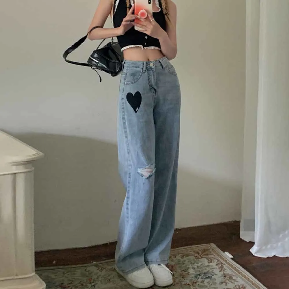Blue Hole Casual High Waist Heart Pockets Women Denim Jeans Streetwear Long Straight Leg Jeans Pants Female Trousers 2022 New
Blue Hole Casual High Waist Heart Pockets Women Denim Jeans Streetwear Long Straight Leg Jeans Pants Female Trousers 2022 New