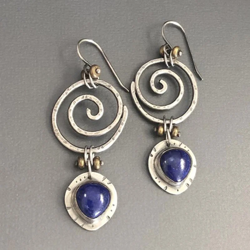 Retro National Style Silver Plated Plate Spiral Hanging Earrings Embedded In Turquoise Women's Earrings Party Gift Jewelry
Retro National Style Silver Plated Plate Spiral Hanging Earrings Embedded In Turquoise Women's Earrings Party Gift Jewelry