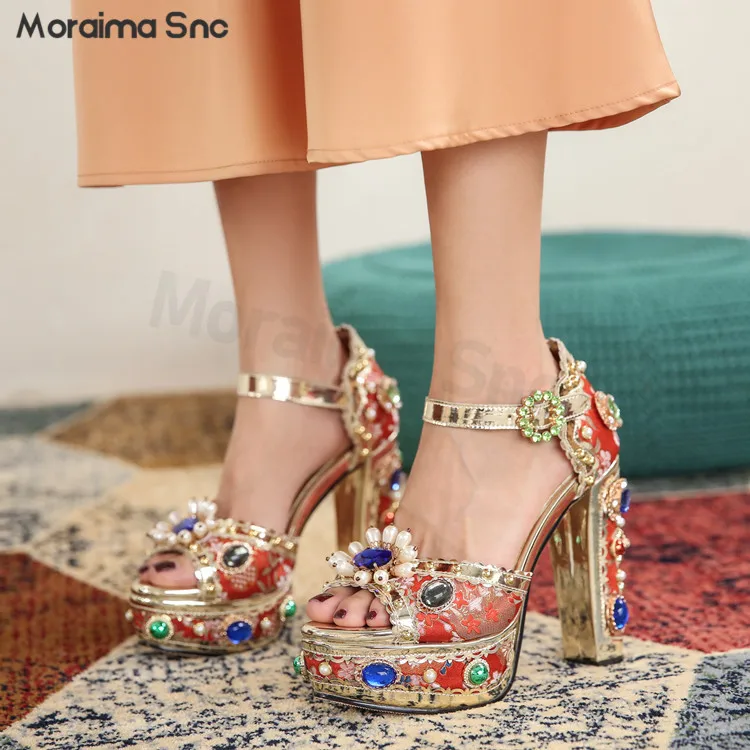 Large Size Vintage Rhinestone Heels Block Heeled Baroque Fishbill Women's Shoes Party Party Handmade Fashion Women's Shoes
Large Size Vintage Rhinestone Heels Block Heeled Baroque Fishbill Women's Shoes Party Party Handmade Fashion Women's Shoes