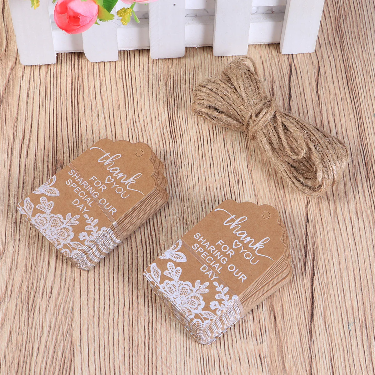 100 Pcs Kraft Paper Hanging Tags White Flower Printed Baking Food Package Tags with Rope for Wedding Party
100 Pcs Kraft Paper Hanging Tags White Flower Printed Baking Food Package Tags with Rope for Wedding Party