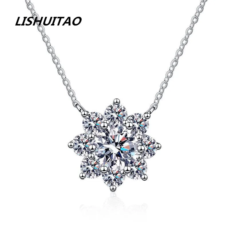 Jewelry For Women S925 Silver Pendant 100% Moissanite Diamond Necklace Shimmering Sunflower Necklace 1 Carat Birthday Gift
Jewelry For Women S925 Silver Pendant 100% Moissanite Diamond Necklace Shimmering Sunflower Necklace 1 Carat Birthday Gift