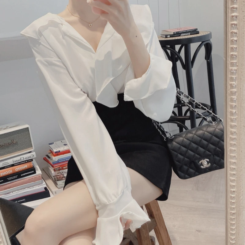 Solid color White shirt V-neck Fashion Ladies Top Female blusas elegantes de mujer 2023 New Ladies Tops Blouses Shirts 83G
Solid color White shirt V-neck Fashion Ladies Top Female blusas elegantes de mujer 2023 New Ladies Tops Blouses Shirts 83G