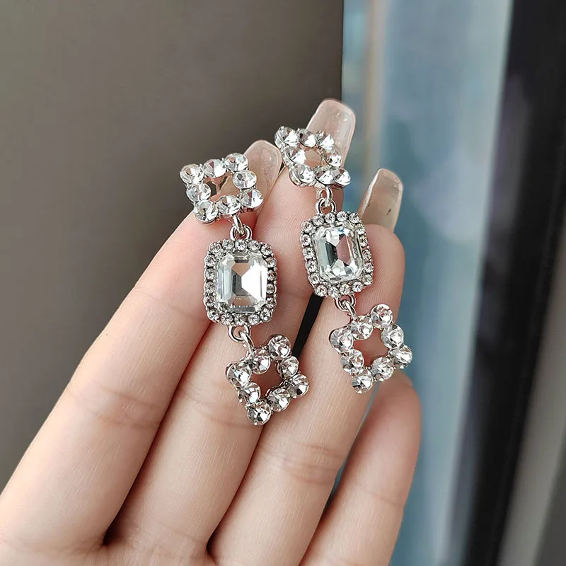 

Korea Geometric Square Crystal Stone Hanging Earrings New Fashion Hollow Zircon Rectangle Trendy Dangle Earrings Jewelry Gift