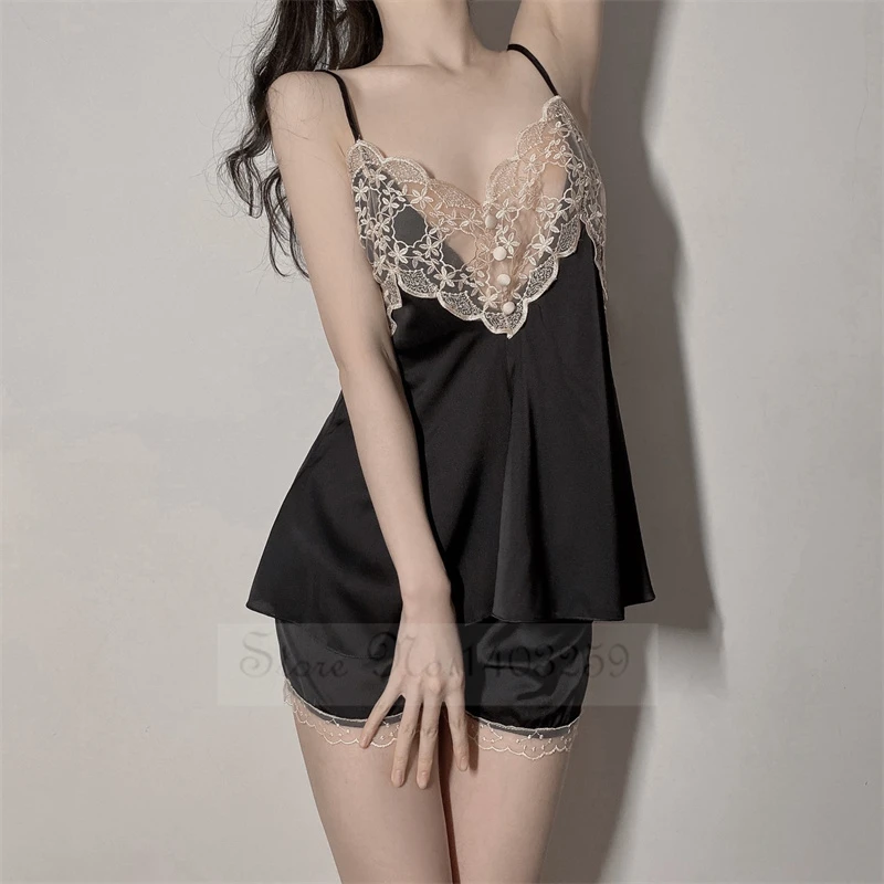 Summer Sleepwear Women Pajamas Set Sexy Patchwork Lace Strap Top&Shorts Two Pieces Set Soft Satin Home Clothes Loungewear
Summer Sleepwear Women Pajamas Set Sexy Patchwork Lace Strap Top&Shorts Two Pieces Set Soft Satin Home Clothes Loungewear