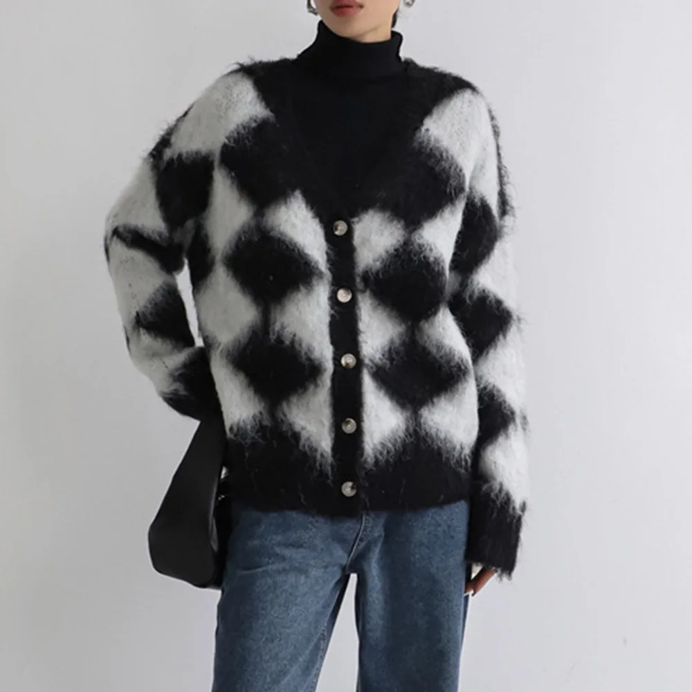 Women Fashion Knits Sweater Long Sleeve Rhombus Patchwork Round Neck Pullover Loose Thicken Casual Spring Fall Ladies Sweater
Women Fashion Knits Sweater Long Sleeve Rhombus Patchwork Round Neck Pullover Loose Thicken Casual Spring Fall Ladies Sweater