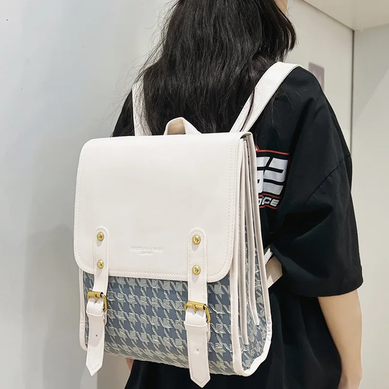 Women Designer Leather Backpacks Sac A Dos Large Capacity Luxury Fashion High Quality Backpack for Teenage Girl Mochila Rucksack
Women Designer Leather Backpacks Sac A Dos Large Capacity Luxury Fashion High Quality Backpack for Teenage Girl Mochila Rucksack
