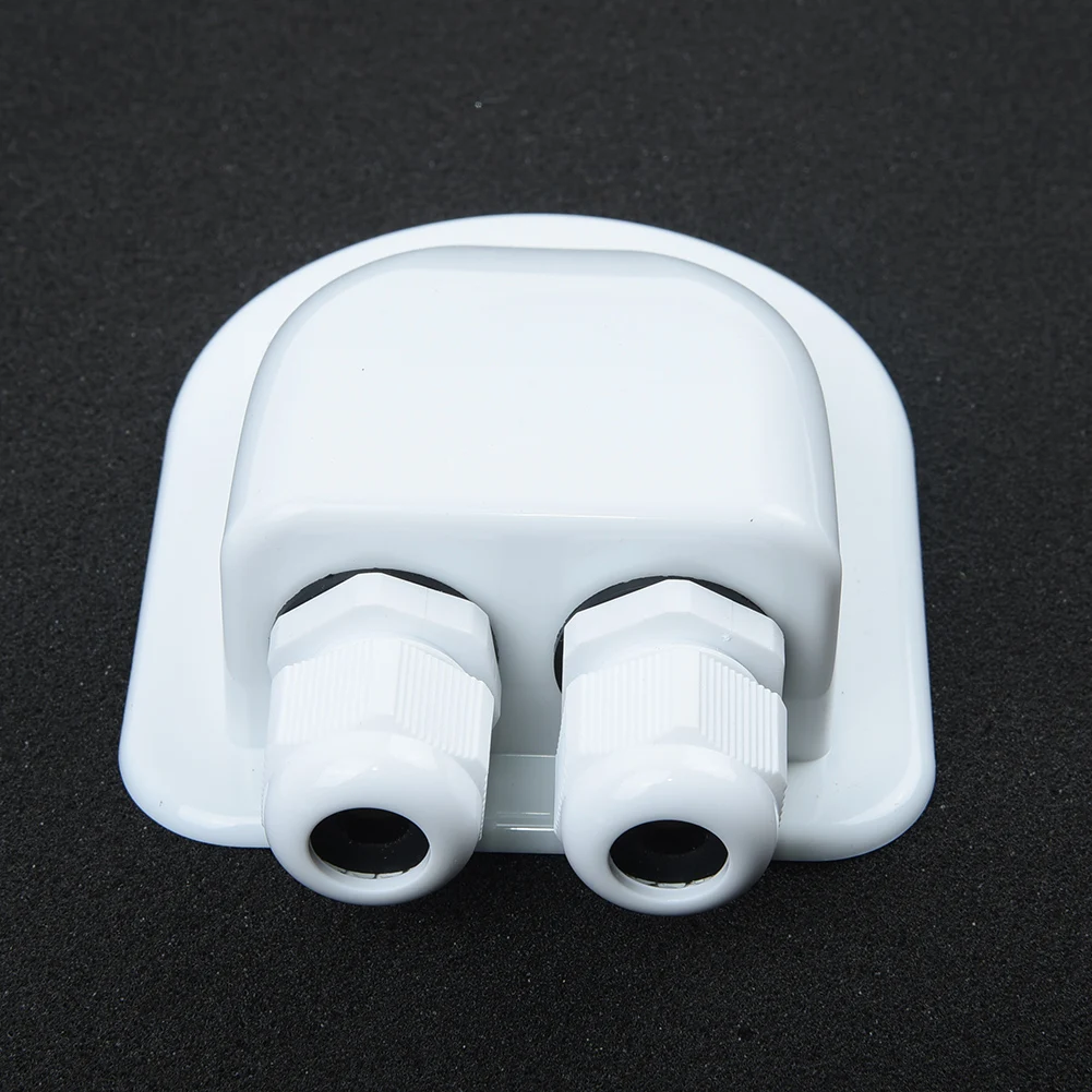 White Double Hole Roof Wire Entry Gland Box For Motorhome Caravan RV Boat Yacht Not Damage The Roof Of The RV
White Double Hole Roof Wire Entry Gland Box For Motorhome Caravan RV Boat Yacht Not Damage The Roof Of The RV