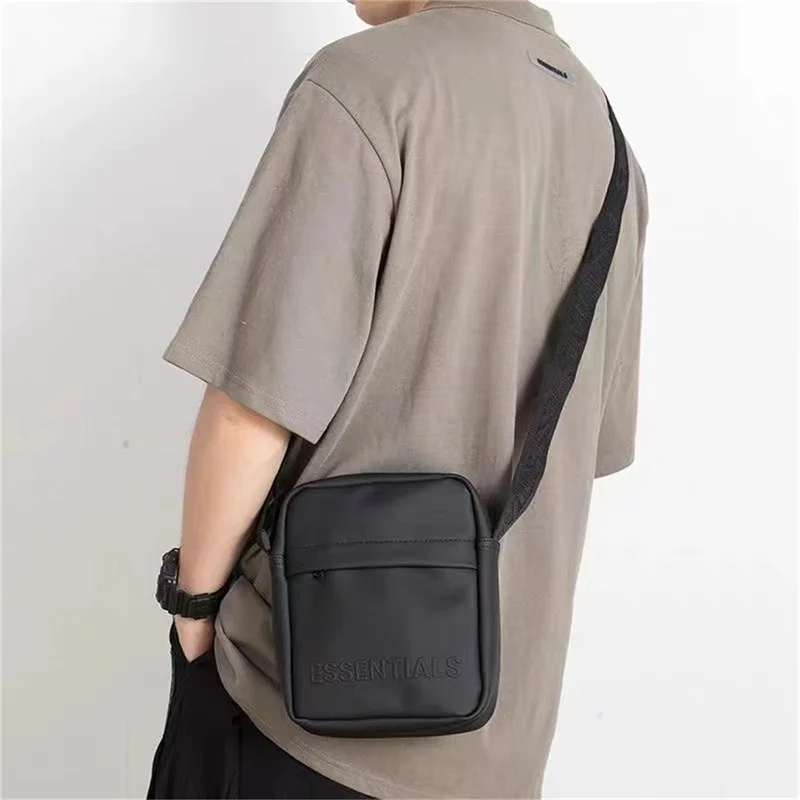 Men's Casual Small Mobile Phone Bag Women's Mini Crossbody Shoulder Bag Diagonal Trend Light Messenger Bag for Student Boys
Men's Casual Small Mobile Phone Bag Women's Mini Crossbody Shoulder Bag Diagonal Trend Light Messenger Bag for Student Boys