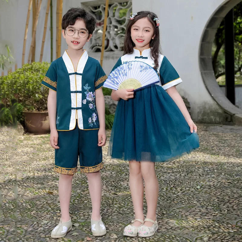 Children's Costume Performance Costume Ethnic Style Hanfu Primary School Sinology Class Costume Kindergarten Costume
Children's Costume Performance Costume Ethnic Style Hanfu Primary School Sinology Class Costume Kindergarten Costume