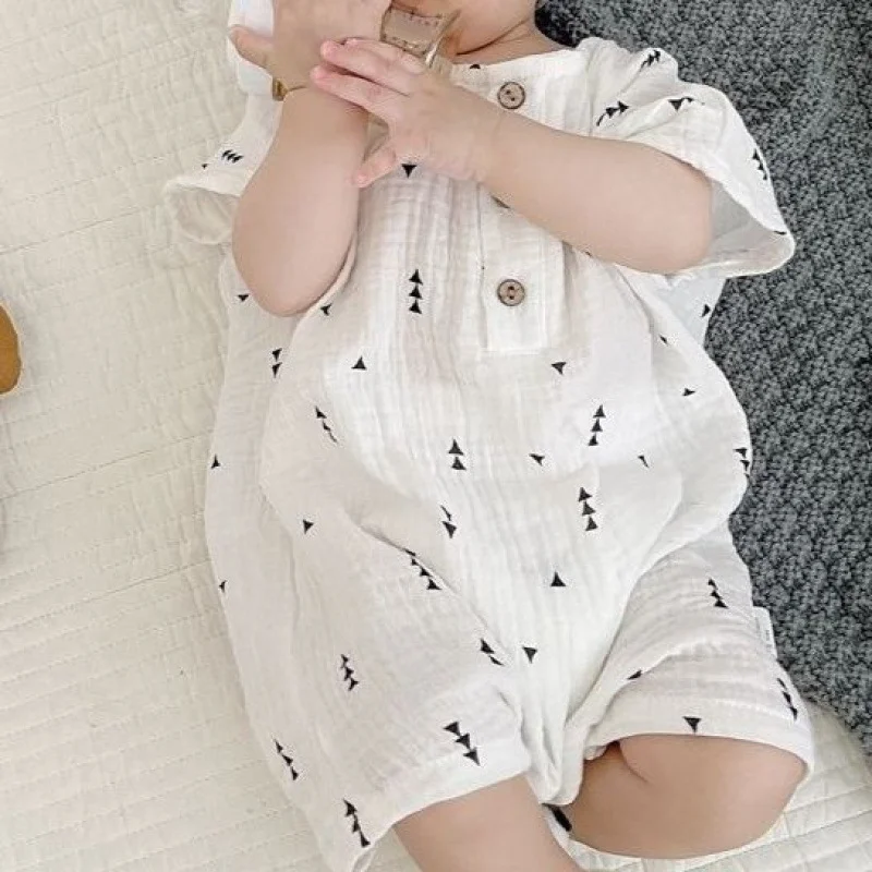 Summer Jumpsuit for Baby Boy Girl Fashion Triangle Printed Muslin Romper Short Sleeve Cotton Newborn Clothing Infant Onesie 0-2Y
Summer Jumpsuit for Baby Boy Girl Fashion Triangle Printed Muslin Romper Short Sleeve Cotton Newborn Clothing Infant Onesie 0-2Y