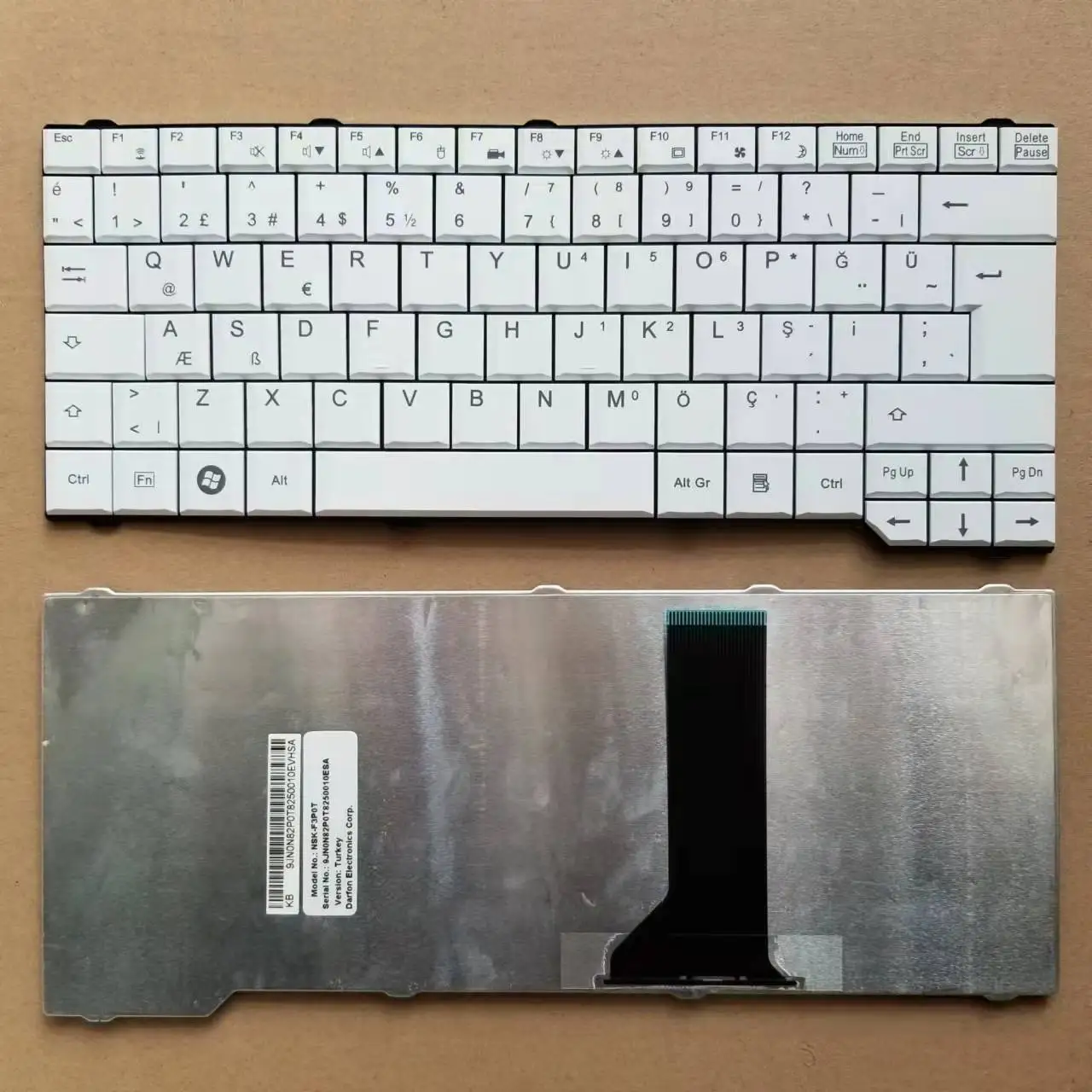 Новая турецкая Клавиатура TR для Fujitsu Siemens Esprimo V6505 V6515 V6535 V6545 X9510, белого цвета
Новая турецкая Клавиатура TR для Fujitsu Siemens Esprimo V6505 V6515 V6535 V6545 X9510, белого цвета