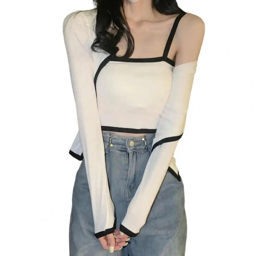 1 Set Ladies Suspender No Fading Two Piece Camisole Camisole Cardigan Two-piece Set
1 Set Ladies Suspender No Fading Two Piece Camisole Camisole Cardigan Two-piece Set