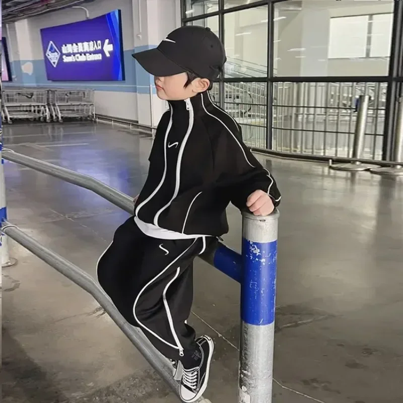 Boy Sports Suit 3-6-8-10-14 Years Old Boy Spring and Autumn Casual Two-Piece Set Fashion Personalized Children's Boy Clothes
Boy Sports Suit 3-6-8-10-14 Years Old Boy Spring and Autumn Casual Two-Piece Set Fashion Personalized Children's Boy Clothes