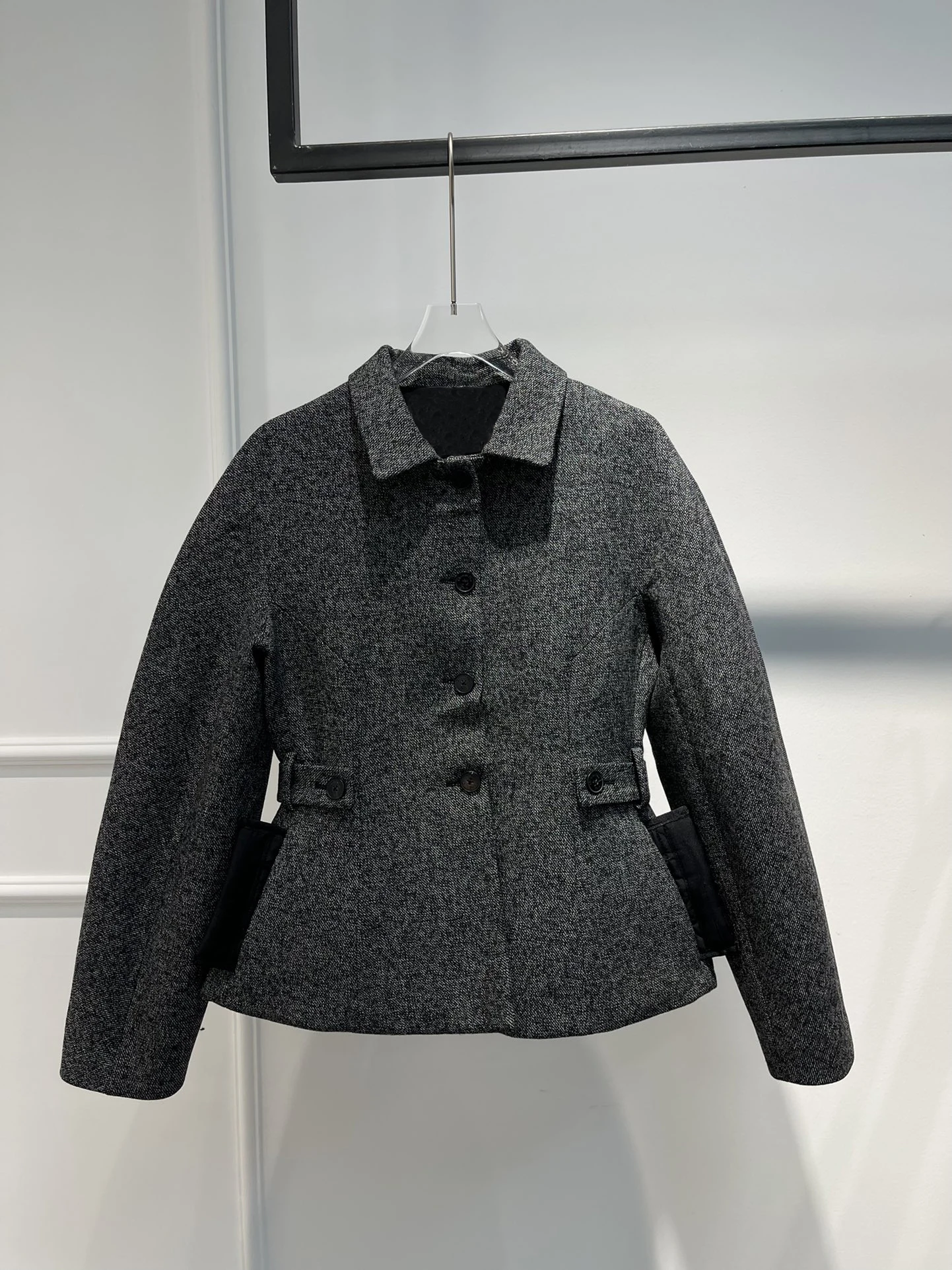 Luxury Basic Black Women Coat 2022 New Collection Warming Fashion Special Belt Design Caual Office Ladies Clothing 
Luxury Basic Black Women Coat 2022 New Collection Warming Fashion Special Belt Design Caual Office Ladies Clothing