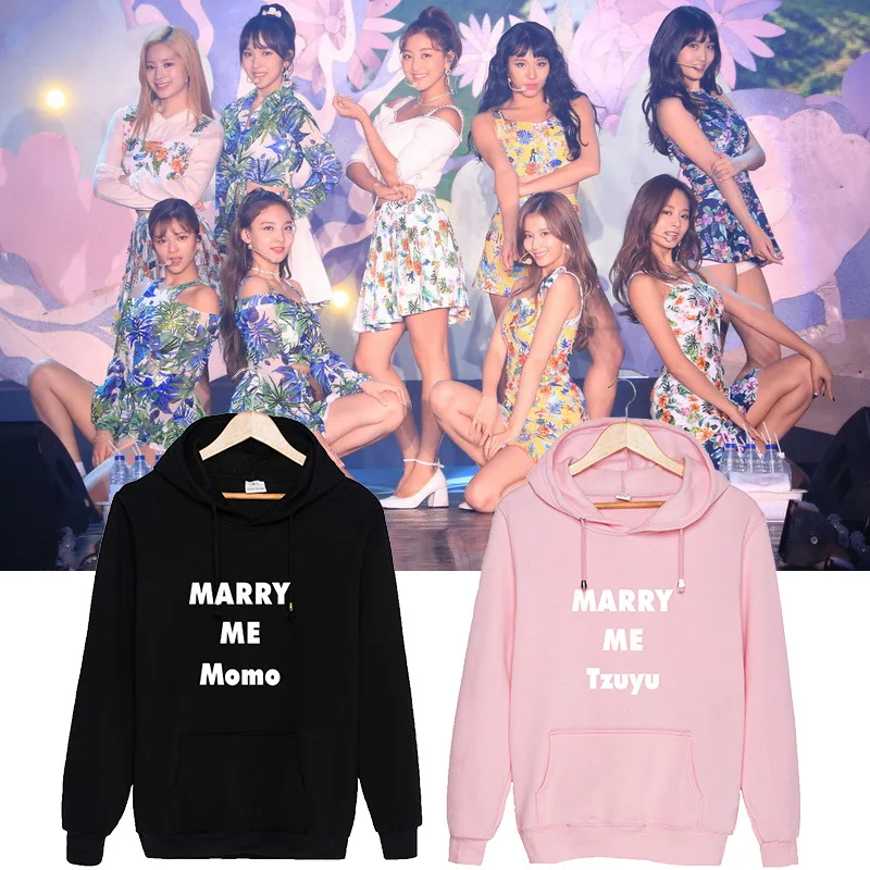 TWICE Casual Hoodies Sweatshirts Marry Me TZUYU SANA MINA JIHYO NAYEON MOMO DAHYUN JEONGYEON CHAEYOUNG Pullovers Sudadera
TWICE Casual Hoodies Sweatshirts Marry Me TZUYU SANA MINA JIHYO NAYEON MOMO DAHYUN JEONGYEON CHAEYOUNG Pullovers Sudadera
