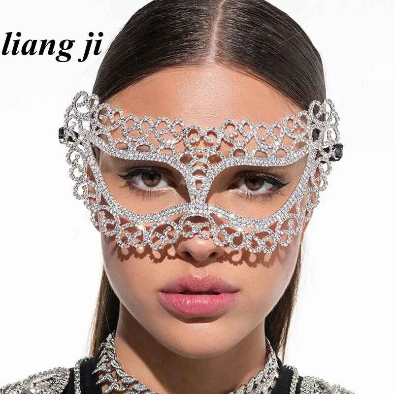 Sexy Crystal Mask Body Jewelry Facial Decoration Masquerade Night Club Birthday Party Eyeshade Top-grade All Saints'Day Gatherin
Sexy Crystal Mask Body Jewelry Facial Decoration Masquerade Night Club Birthday Party Eyeshade Top-grade All Saints'Day Gatherin