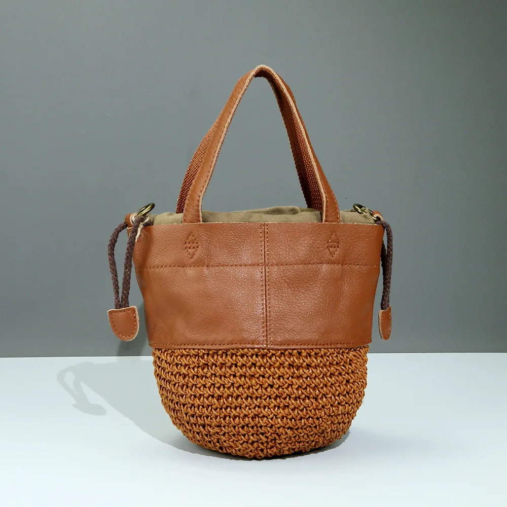 22 осенне-зимняя винтажная Сумка-тоут. Вощеная веревочное плетение, верхний слой воловьей кожи. Можно носить через плечо и через плечо 
22 осенне-зимняя винтажная Сумка-тоут. Вощеная веревочное плетение, верхний слой воловьей кожи. Можно носить через плечо и через плечо