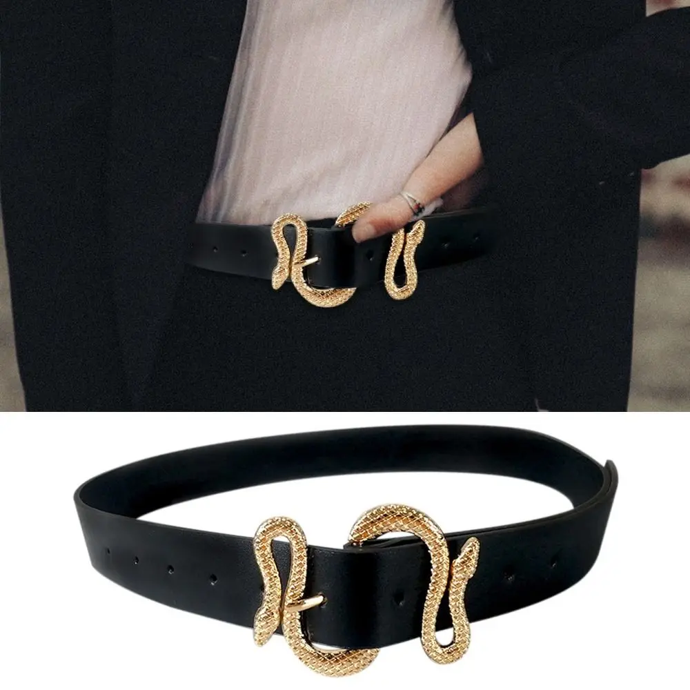 Ремень женский кожаный с пряжкой «Змея»
Ремень женский кожаный с пряжкой «Змея»