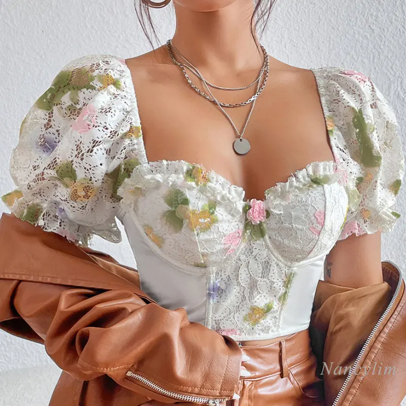 Sexy Street Y2K Top for Women Backless Hot Girl Short Puff Sleeve Lace Shirt Fishbone Waist Top Ladies Vacation Blusas Summer 
Sexy Street Y2K Top for Women Backless Hot Girl Short Puff Sleeve Lace Shirt Fishbone Waist Top Ladies Vacation Blusas Summer