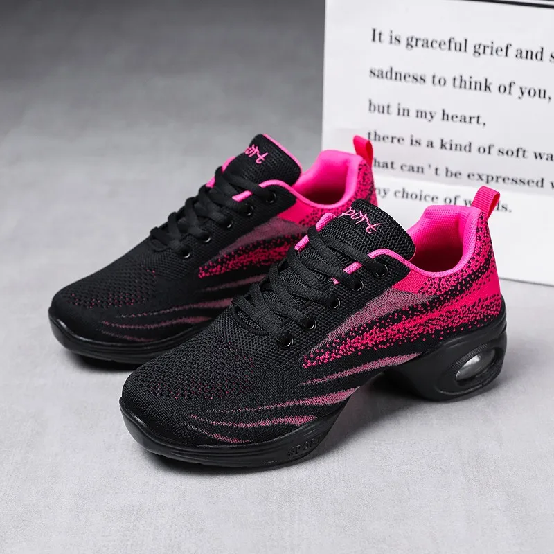 Женские кроссовки для танцев, сетчатые дышащие танцевальные туфли на мягкой подошве, обувь для современных танцев на среднем каблуке, новинка 2023 
Женские кроссовки для танцев, сетчатые дышащие танцевальные туфли на мягкой подошве, обувь для современных танцев на среднем каблуке, новинка 2023