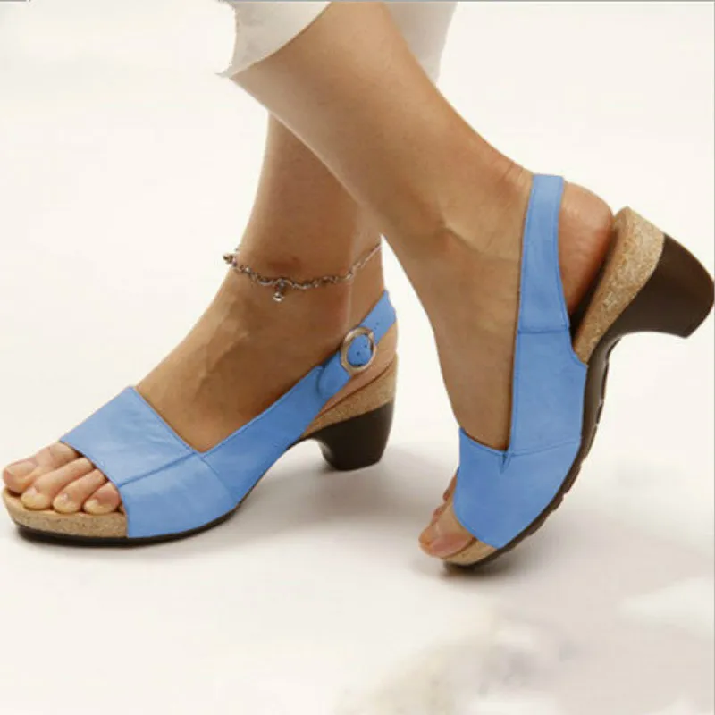 2021 Woman Sandals Slippers Summer Style Wedges Pumps High Heels Buckle Starp Fashion Gladiator Peep Top Pump Zapatos De Mujer
2021 Woman Sandals Slippers Summer Style Wedges Pumps High Heels Buckle Starp Fashion Gladiator Peep Top Pump Zapatos De Mujer