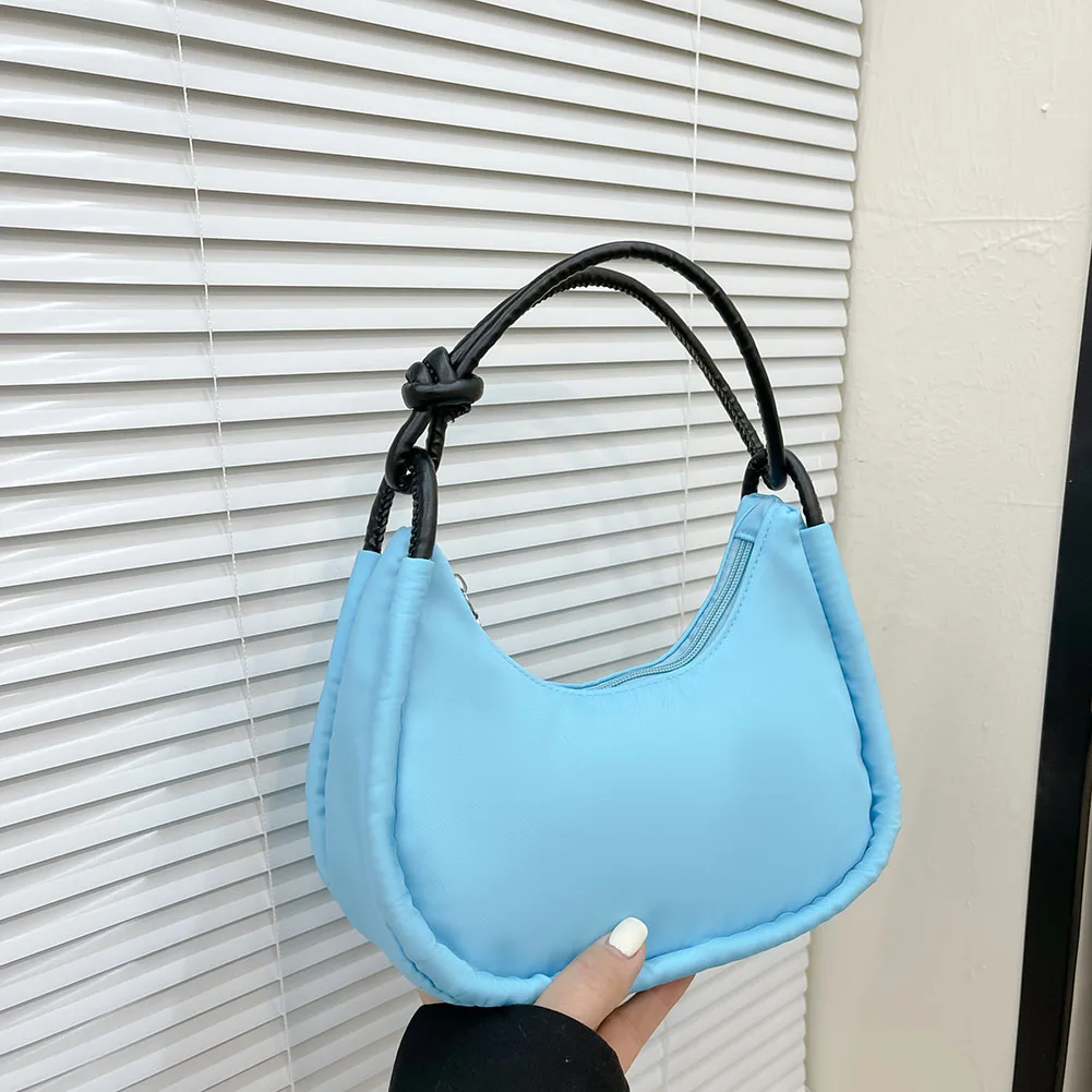 Nylon Women Luxury Designer Handbag Purses 2022 Fashion Vintage Wallet Double Zipper Half Moon Crescent Hobos Shoulder Bags
Nylon Women Luxury Designer Handbag Purses 2022 Fashion Vintage Wallet Double Zipper Half Moon Crescent Hobos Shoulder Bags