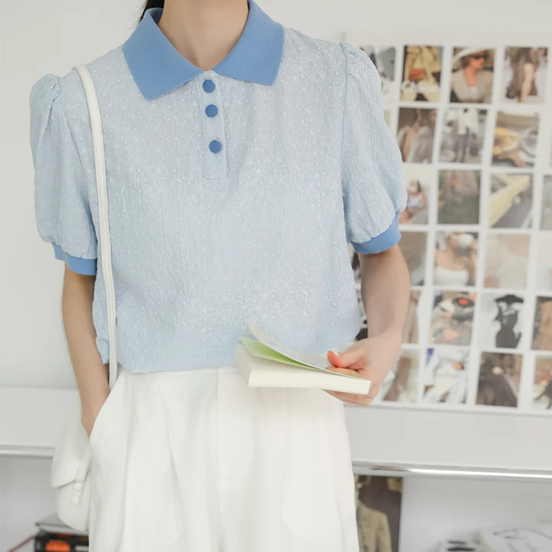 Women Patchwork Puff Sleeves Summer T-shirts Korean New Turn-down Collar Button Tops Fashion Blue Cotton Female Tees Pop Casual
Women Patchwork Puff Sleeves Summer T-shirts Korean New Turn-down Collar Button Tops Fashion Blue Cotton Female Tees Pop Casual