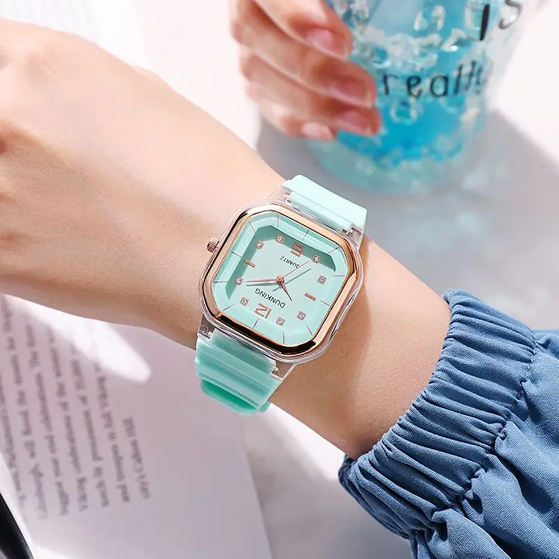 Relogio Feminino Hot Selling Square Colorful Silicone Rubber Quartz Watches for Women Fashion Casual Sports Women Wristwatches
Relogio Feminino Hot Selling Square Colorful Silicone Rubber Quartz Watches for Women Fashion Casual Sports Women Wristwatches