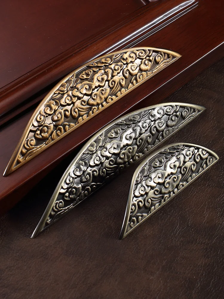 Antique Chinese Drawer Pulls Curve Cabinet Door Handles Kitchen Cupboard Pulls and Knobs Drawer Decoration Furniture Hardware
Antique Chinese Drawer Pulls Curve Cabinet Door Handles Kitchen Cupboard Pulls and Knobs Drawer Decoration Furniture Hardware