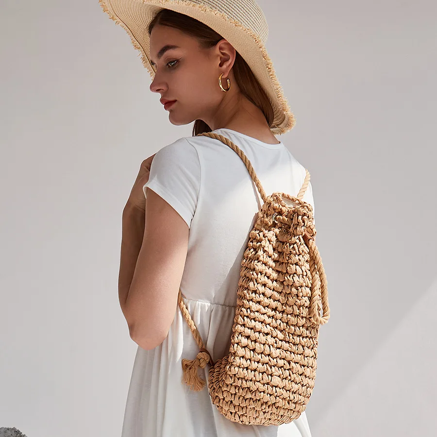 Ransel Jerami Musim Panas untuk Wanita Tas Bahu Pantai Tali Serut Buatan Tangan Travel Anyam Rotan Rafia Ransel Wanita Bali
Ransel Jerami Musim Panas untuk Wanita Tas Bahu Pantai Tali Serut Buatan Tangan Travel Anyam Rotan Rafia Ransel Wanita Bali
