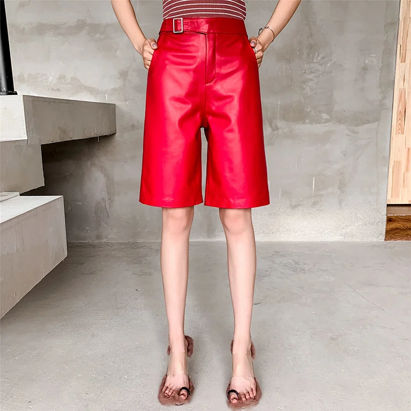 Waist High Leather Pants Women Fashion Sheepskin Straight Pants Female Five-point Pants Fall Winter Casual Loose Wide-leg Pants
Waist High Leather Pants Women Fashion Sheepskin Straight Pants Female Five-point Pants Fall Winter Casual Loose Wide-leg Pants