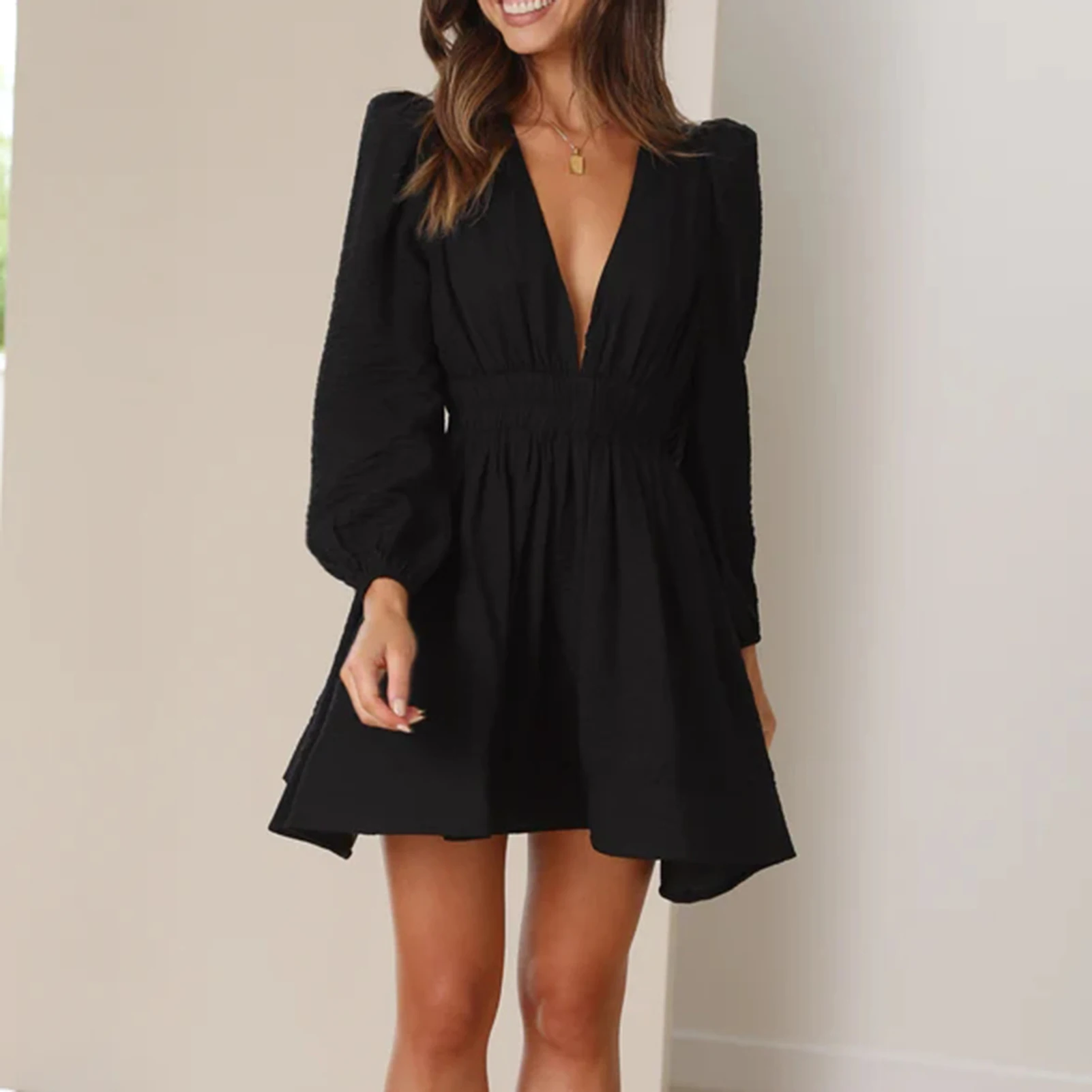 2023 Long Sleeve Summer Short Dress Ladies Pleated Mini Dresses Solid Color Deep V Neck Sexy Sundress Elegant Daily Outfit
2023 Long Sleeve Summer Short Dress Ladies Pleated Mini Dresses Solid Color Deep V Neck Sexy Sundress Elegant Daily Outfit