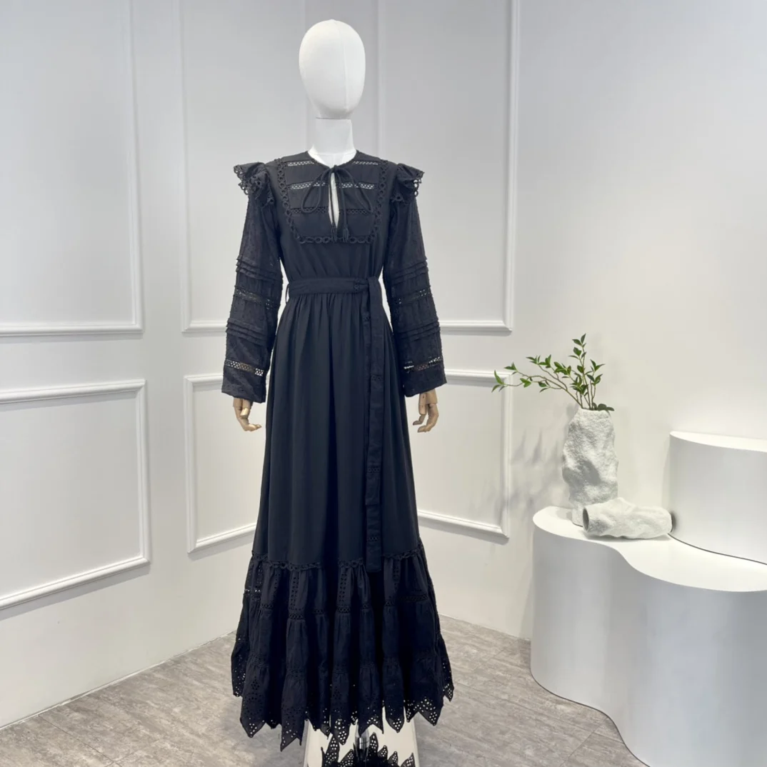 Sweet Style 2022 Autumn Top Quality Solid Black and White Hook Flower Hollow Frill Ruffle Midi Dresses Women
Sweet Style 2022 Autumn Top Quality Solid Black and White Hook Flower Hollow Frill Ruffle Midi Dresses Women