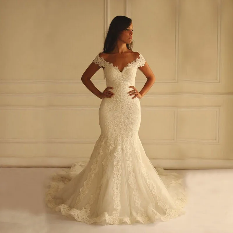 Modest Plus size Customized Appliqued Lace Bridal Dresses Sweep Train Sexy V-neckline Trumpet Off the ShoulderWedding dresses
Modest Plus size Customized Appliqued Lace Bridal Dresses Sweep Train Sexy V-neckline Trumpet Off the ShoulderWedding dresses
