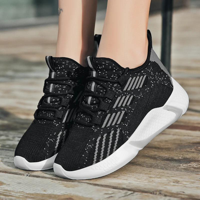 2020 New Designers Mesh Breathable Running Shoes Women Outdoor Walking Shoes Woman Fashion Sneakers Ladies Jogging Heighten 8cm
2020 New Designers Mesh Breathable Running Shoes Women Outdoor Walking Shoes Woman Fashion Sneakers Ladies Jogging Heighten 8cm