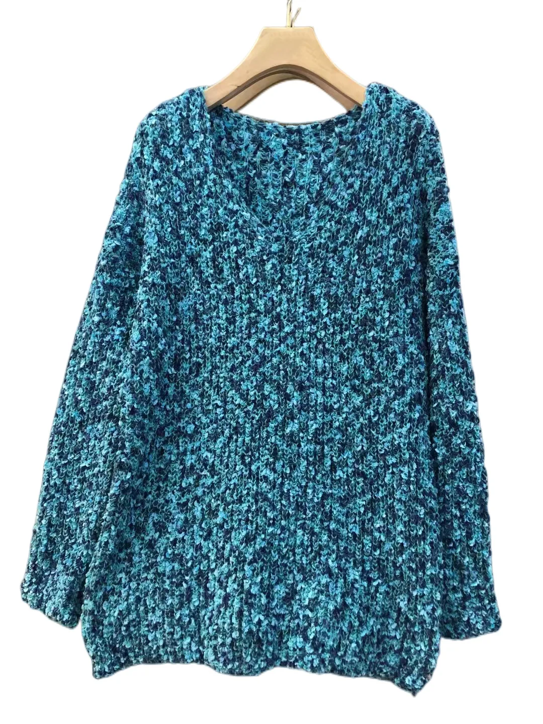 DALMAZZO New Autumn Vintage Design Oversize Knitted Sweater Fall Women V Neck Pullovers Long Sleeve Loose Sweaters Tops
DALMAZZO New Autumn Vintage Design Oversize Knitted Sweater Fall Women V Neck Pullovers Long Sleeve Loose Sweaters Tops