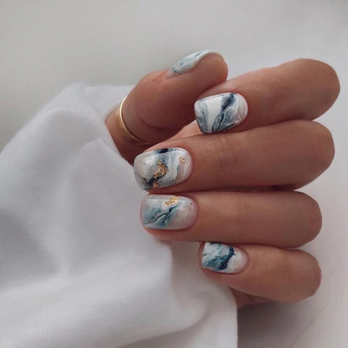 Ins Style Romantic Wave Pattern Fake Nail Short Coffin Finger False Nails Ballerina Wearable Fake Nail Full Cover Press on Nail
Ins Style Romantic Wave Pattern Fake Nail Short Coffin Finger False Nails Ballerina Wearable Fake Nail Full Cover Press on Nail
