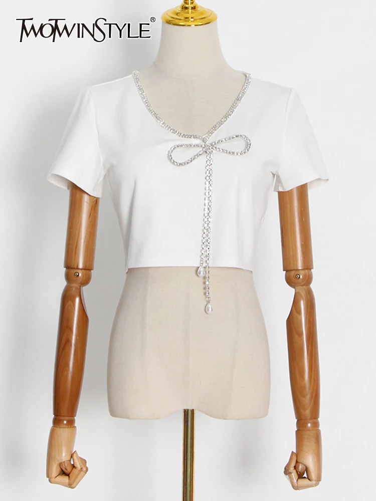 TWOTWINSTYLE Patchwork Diamonds Bowknot T Shirt For Women Round Neck Short Sleeve Solid Minimalist T Shirts Female Summer Style
TWOTWINSTYLE Patchwork Diamonds Bowknot T Shirt For Women Round Neck Short Sleeve Solid Minimalist T Shirts Female Summer Style