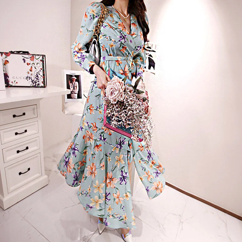 2022 Summer New Korean Style V-neck Lace Up Wrap Waist Ruffle Printed Dress For Women
2022 Summer New Korean Style V-neck Lace Up Wrap Waist Ruffle Printed Dress For Women